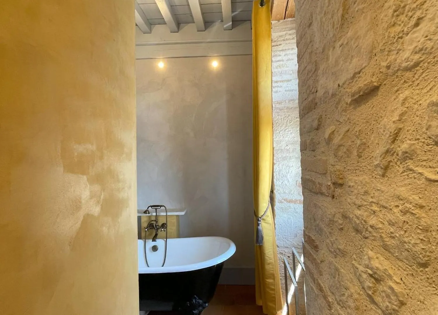 La Tour De Cadel Hotel Lauzerte Guest house